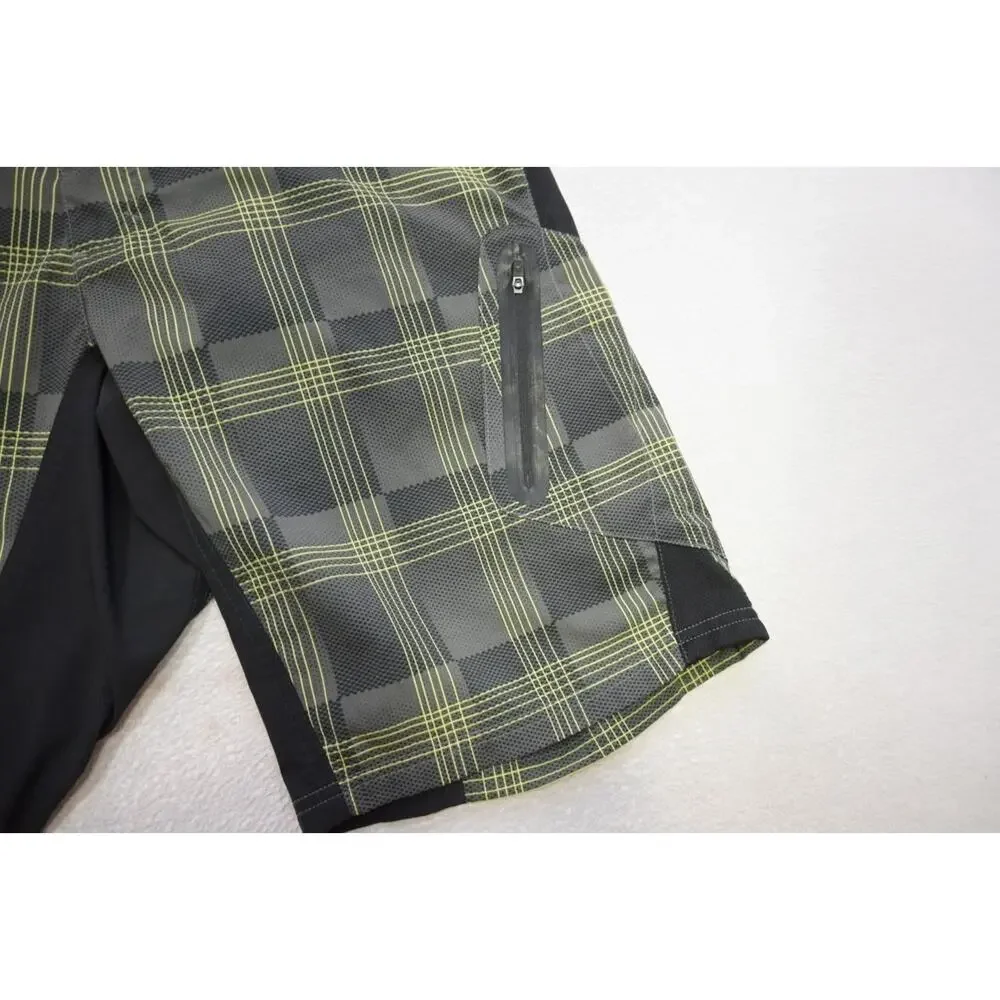 ZOIC Cycling Cargo Shorts Mountain Biking Plaid Baggy Mens Size Large‎